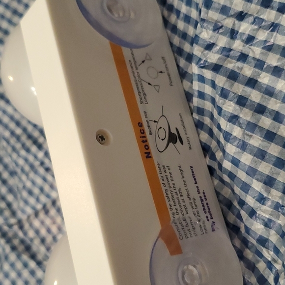 LED Makeup Light - Picture 3 of 3